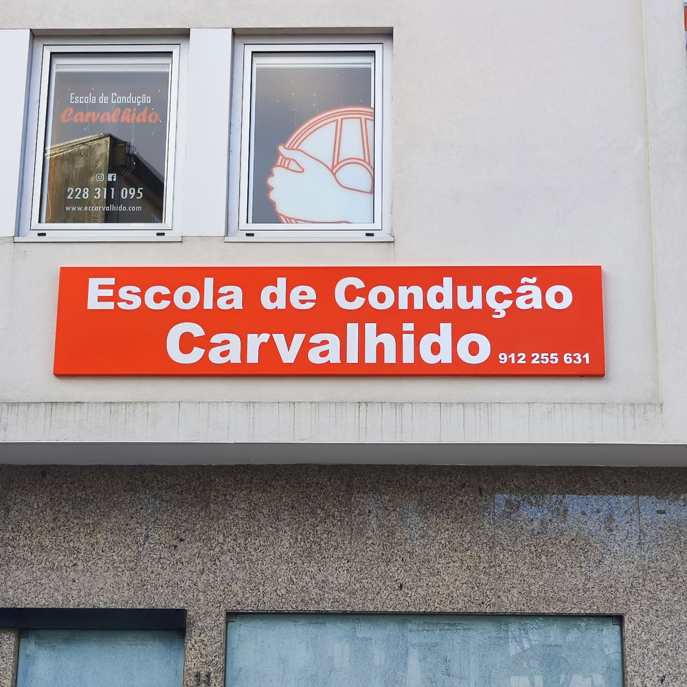 Painel de Alumínio Quinado sem iluminação