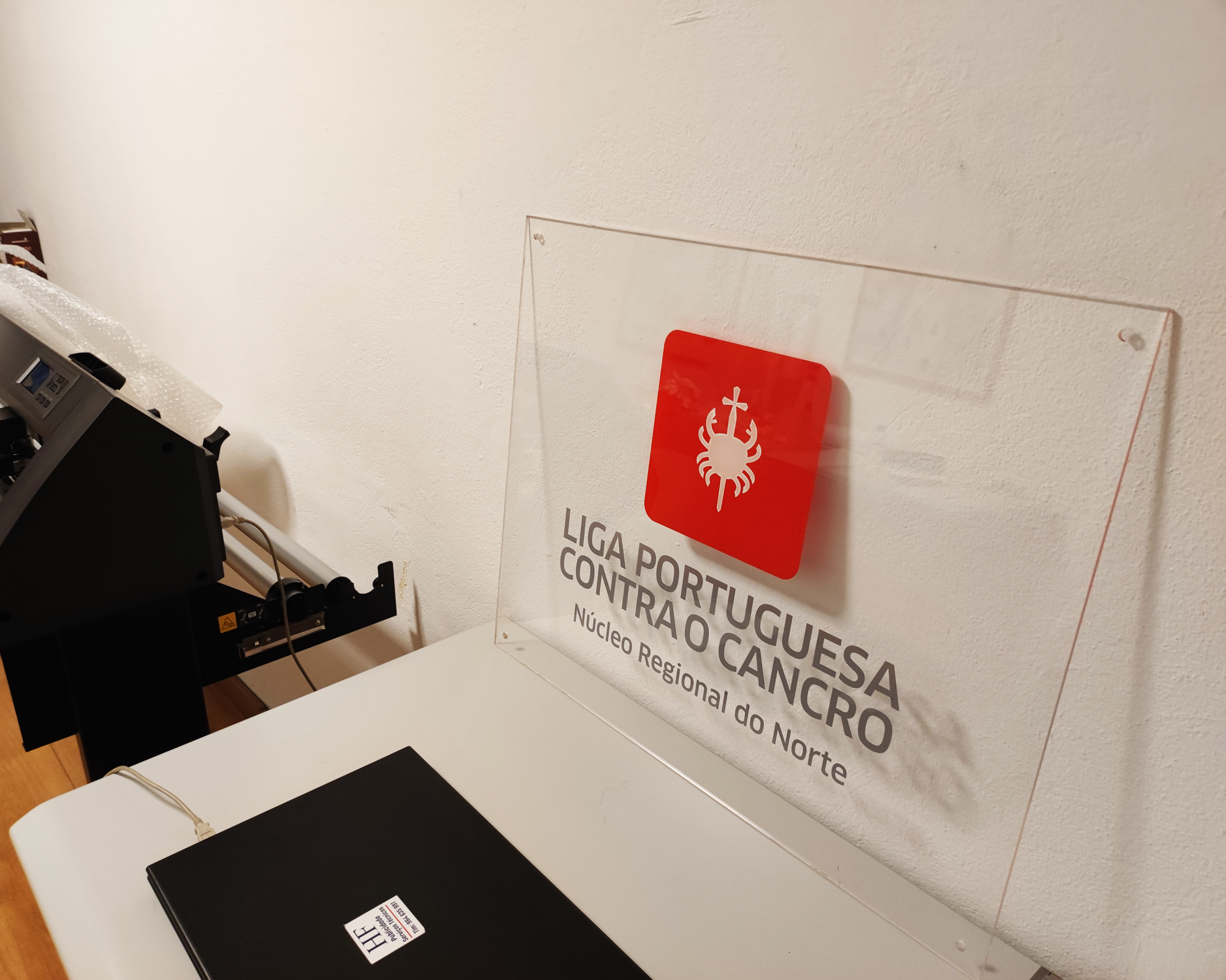Parque no Ed. da Liga Portuguesa Contra o Cancro nas instalações do IPO do Porto
